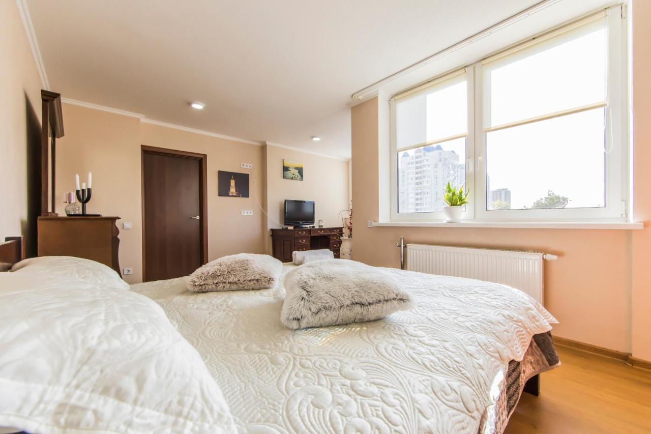 Super Comfort Flat For You Near The Metro. Kyiv Exterior photo